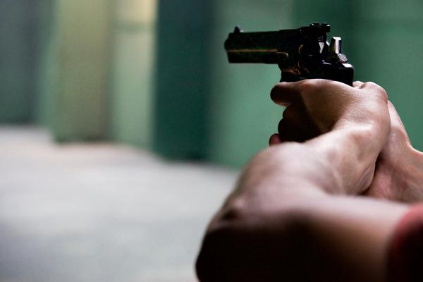 murder gun pistol