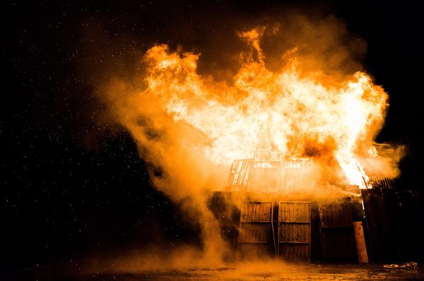 blast bomb fire explosion