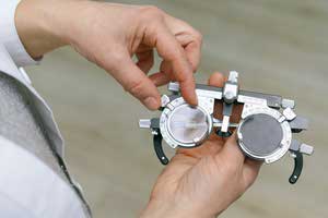 eye doctor chekup clinic