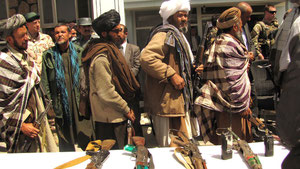 Taliban enter kabul
