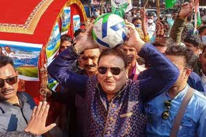 Madan Mitra